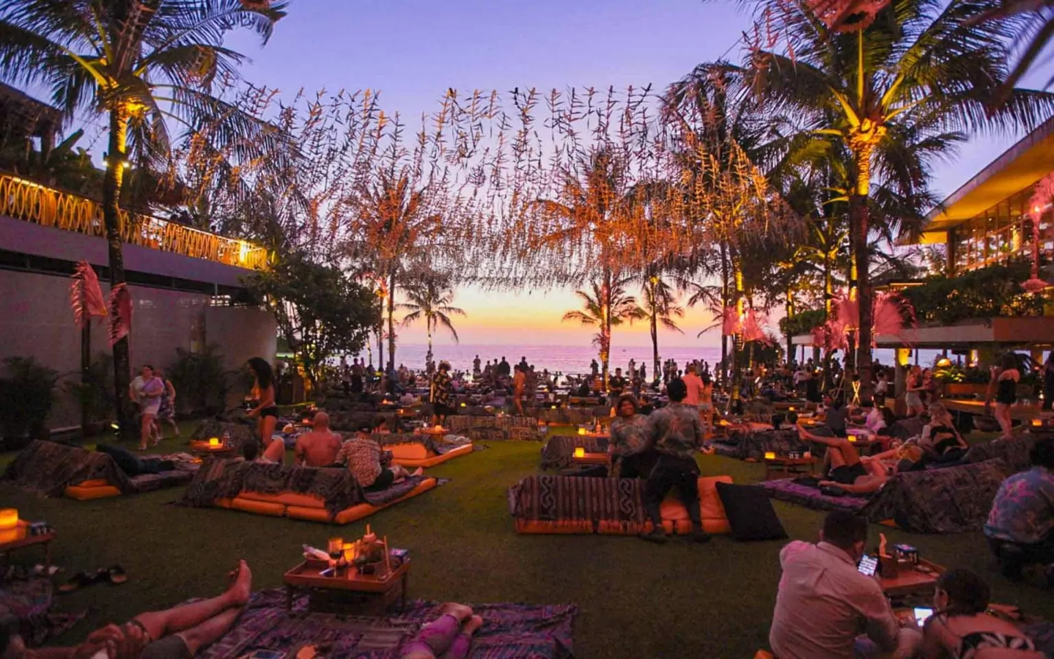 Seminyak-at-Night-5-1536x960
