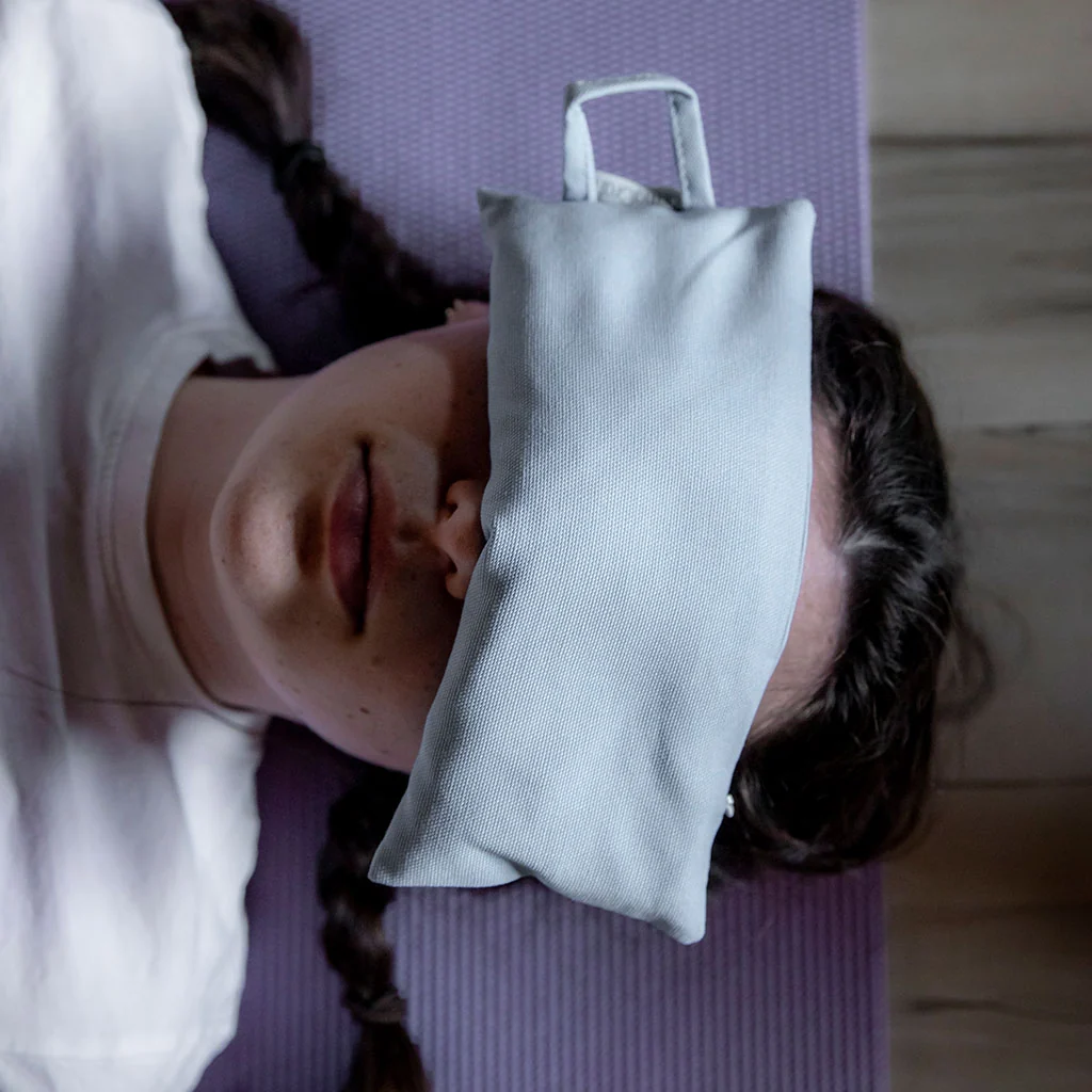 DC EyePillow Lifestyle5